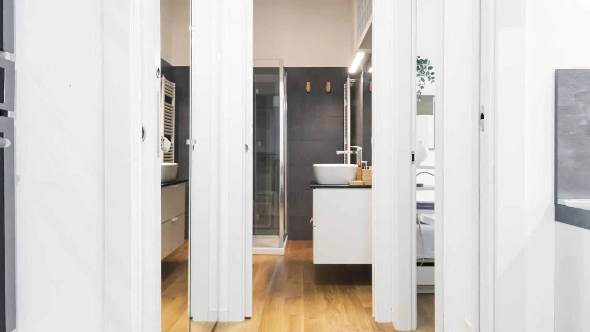 Easylife - Luminoso Bilocale In City Life Milano Italien