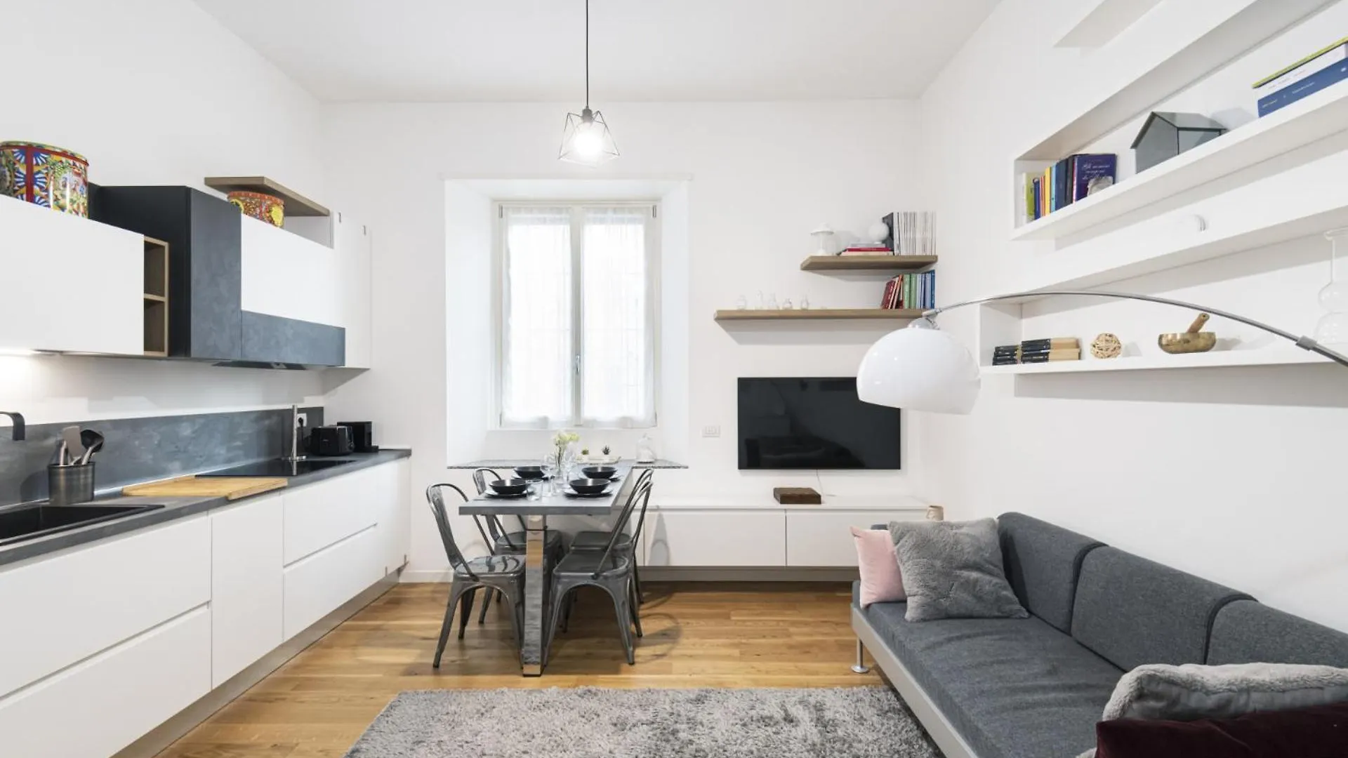 Easylife - Luminoso Bilocale In City Life Milano